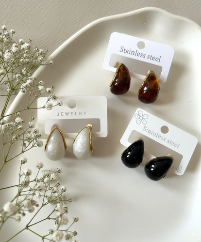 گوشواره رزینی مدل حلقه ای با پایه ضد حساسیت با آبکاری رودیوم