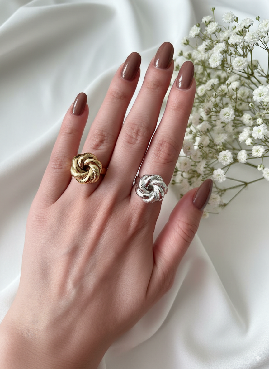 انگشتر مدل پیچ در پیچ جنس برنج و آبکاری رودیوم